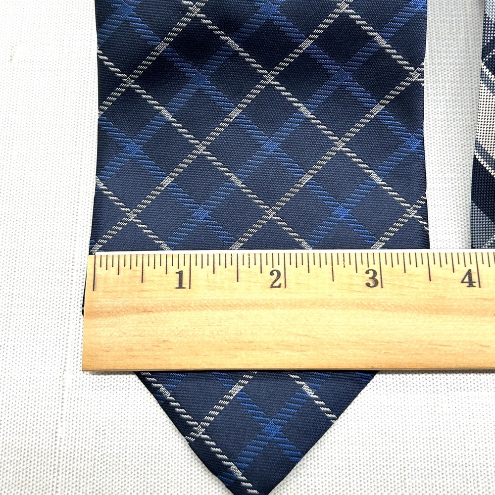 Jos A Bank Plaid Neck Tie Bundle of 3 Navy Royal Blue White 3 3/8-3.5” EUC - Picture 5 of 13